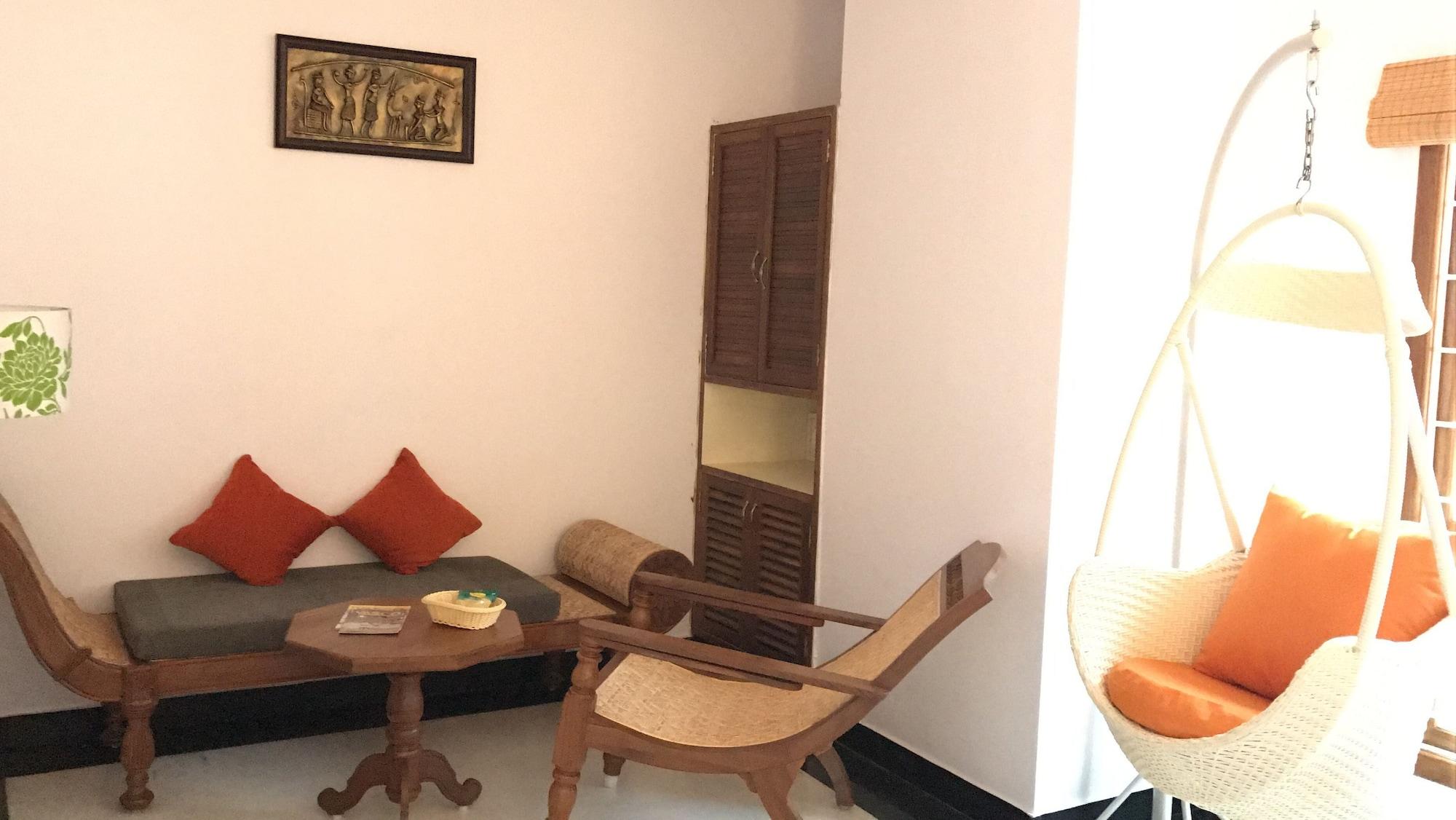Villa Krish Puducherry Eksteriør billede