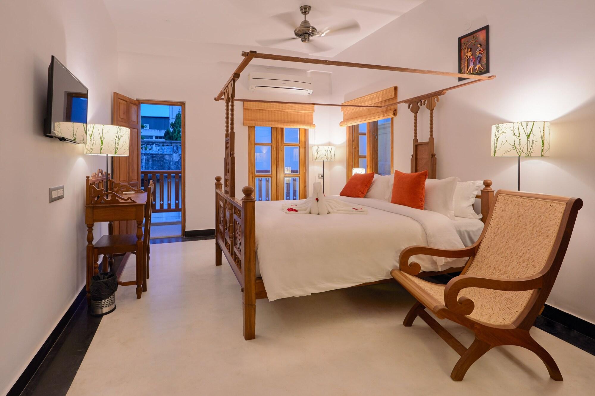 Villa Krish Puducherry Eksteriør billede