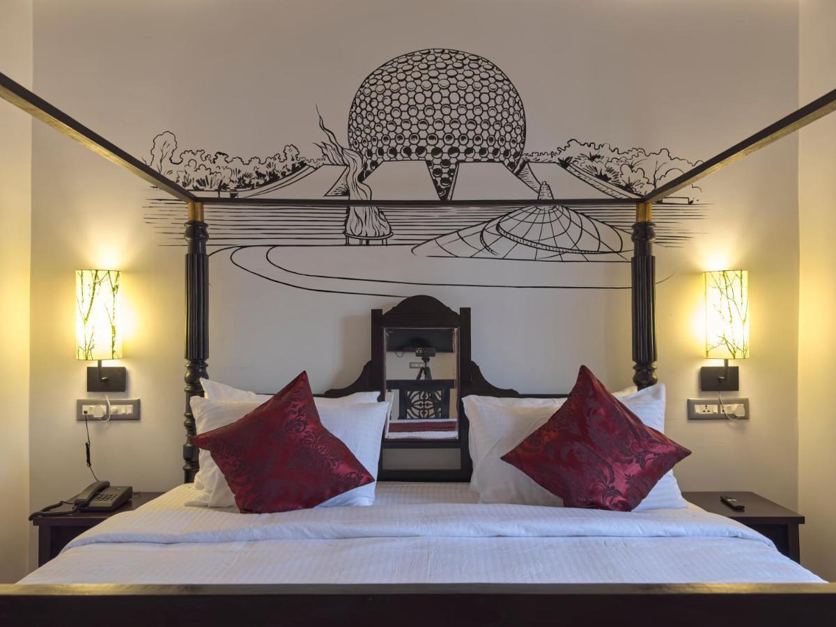 Villa Krish Puducherry Eksteriør billede